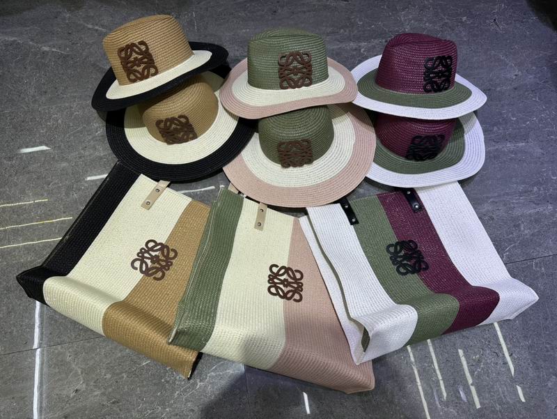 Loewe bag hat dx19